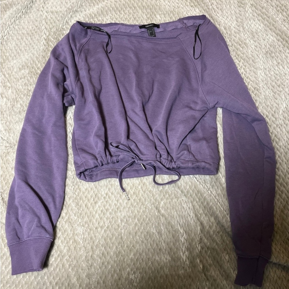 Cropped Sweatshirt with Drawstring
